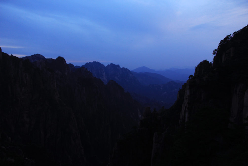 Zachód słońca na Żółtej Gorze, Huang Shan w Chinach