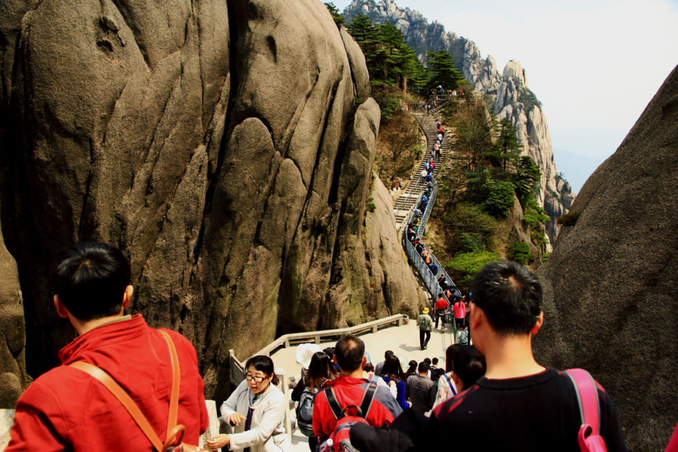 Kolejki na szlakach Żółtej Góry, Huang Shan w Chinach