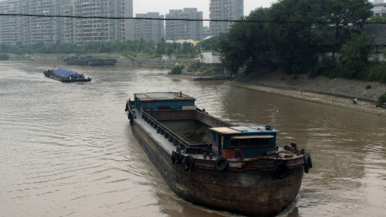 Barki na Wielkim Kanale w Hangzhou