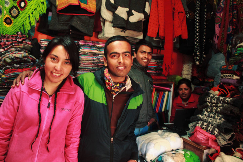 Магазин одежды в Непале