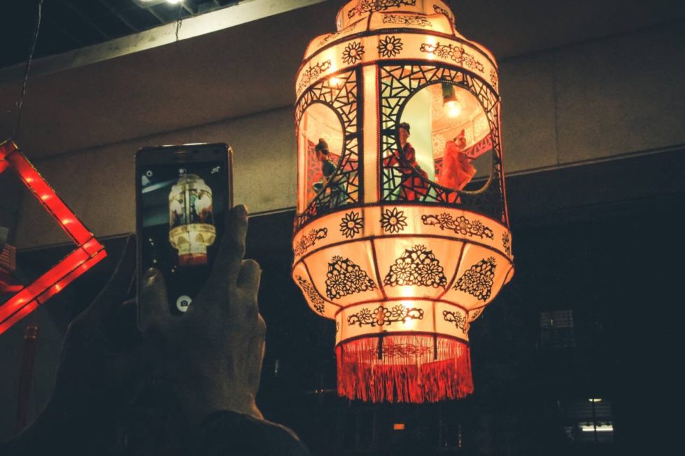 Китайские фонарики на празднике Юаньсяо